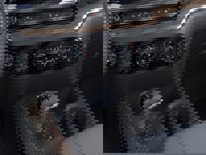 New 2026 Chevrolet Silverado 1500 LT w/ Z71 Off-Road Package image 47