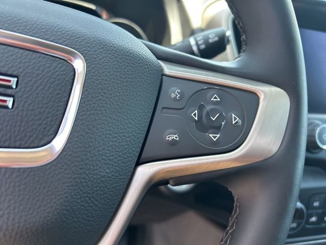 Used 2023 GMC Terrain Denali w/ Black Diamond Edition AWD/4WD image 23