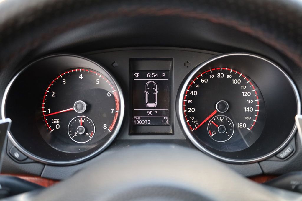 Used 2011 Volkswagen GTI Autobahn image 29
