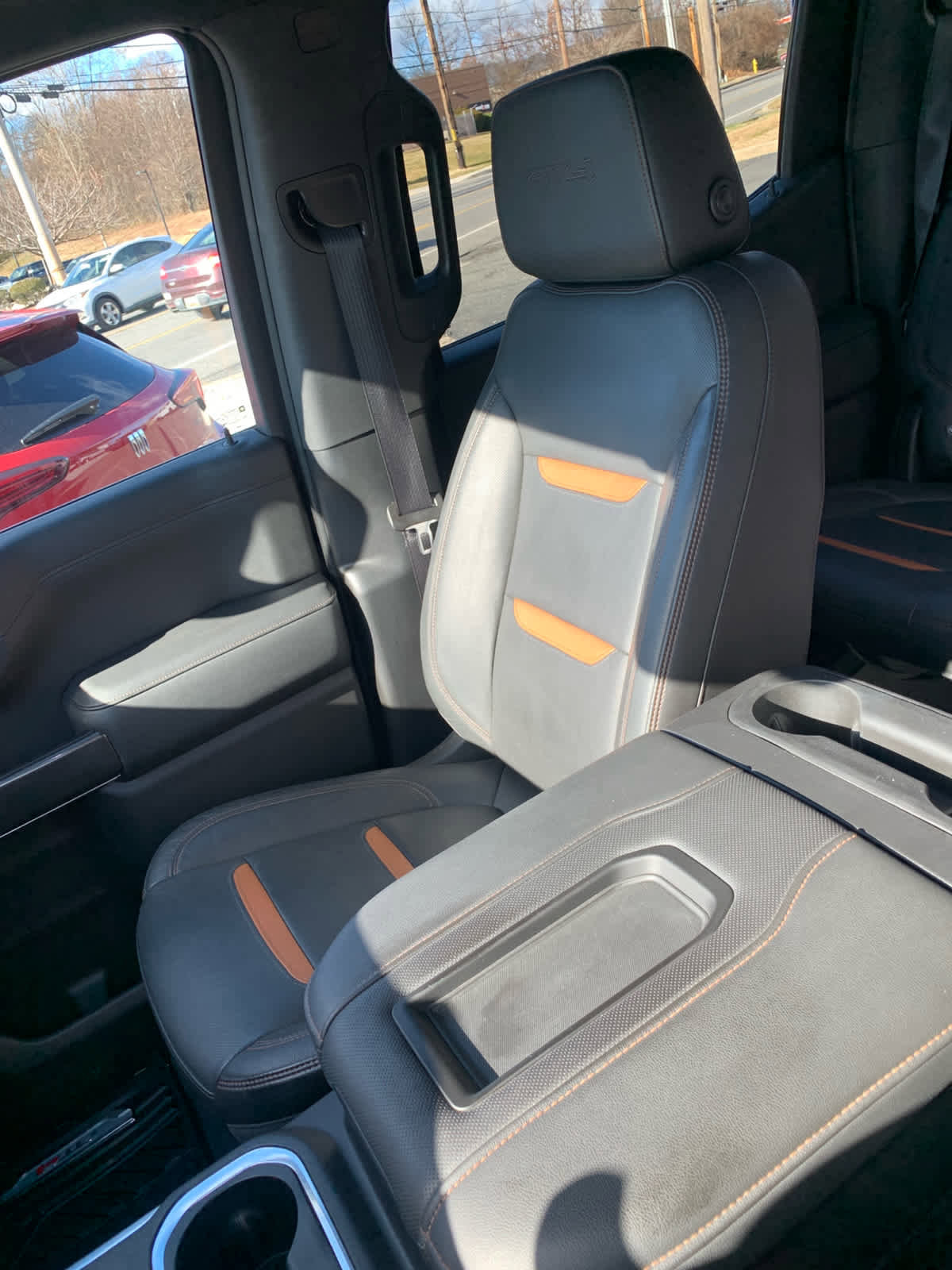 Used 2020 GMC Sierra 1500 AT4 w/ AT4 Premium Package image 5