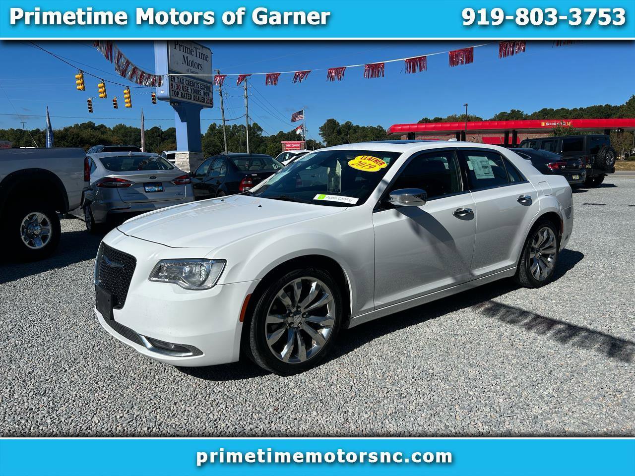 Used 2019 Chrysler 300 Limited image 1