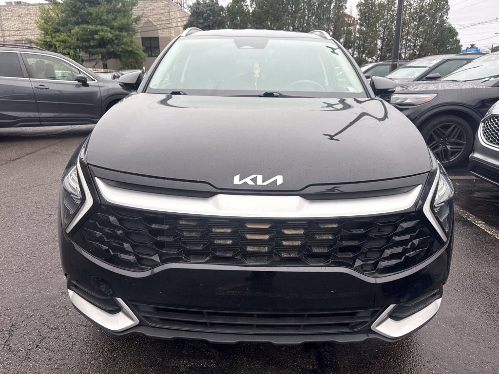Used 2023 Kia Sportage EX AWD/4WD image 2