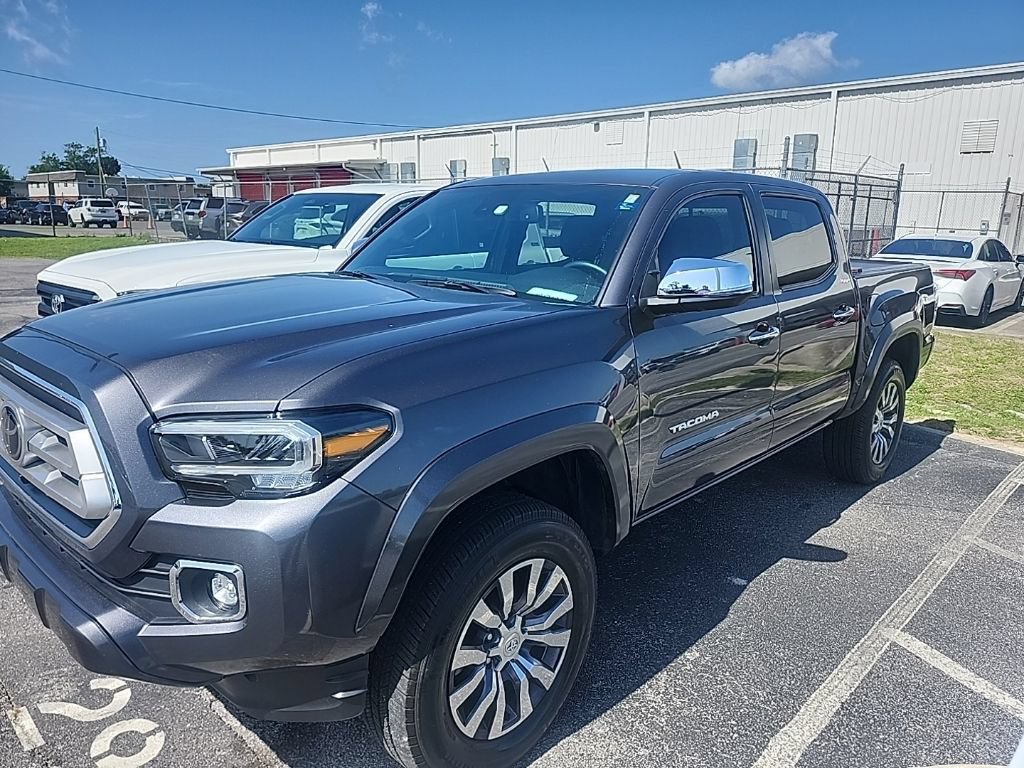Used 2023 Toyota Tacoma Limited AWD/4WD image 15
