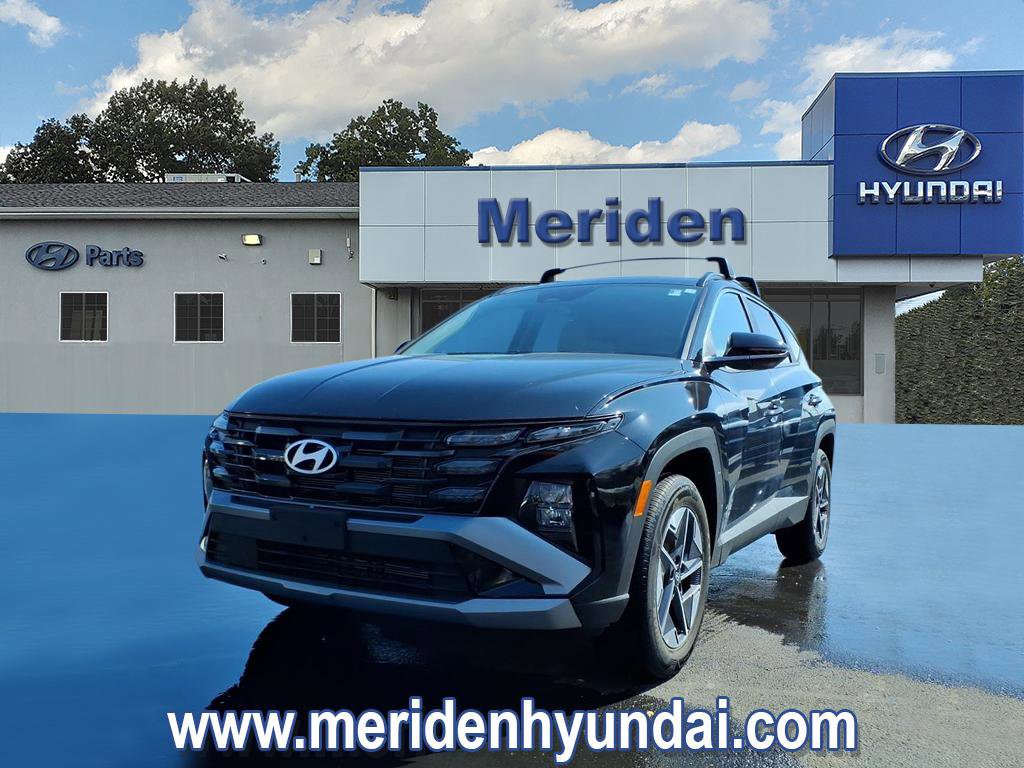 Certified 2025 Hyundai Tucson SEL AWD/4WD image 1