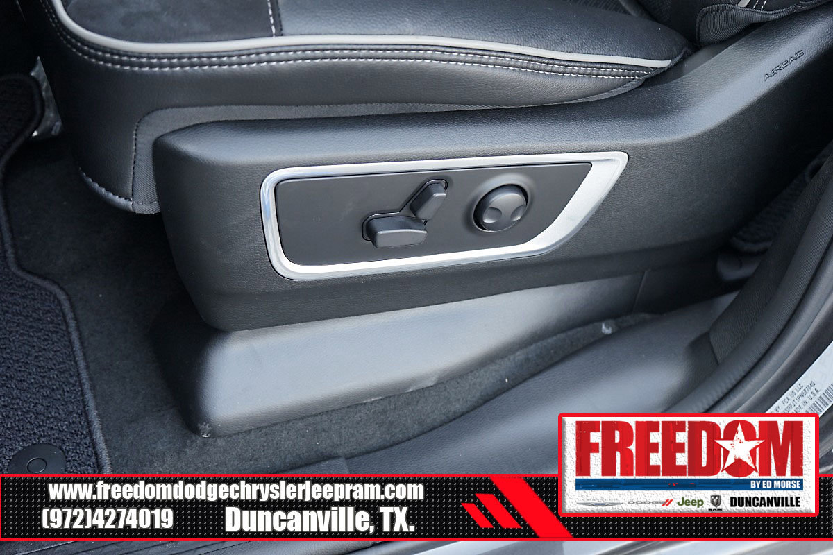 New 2023 RAM 1500 Laramie image 37