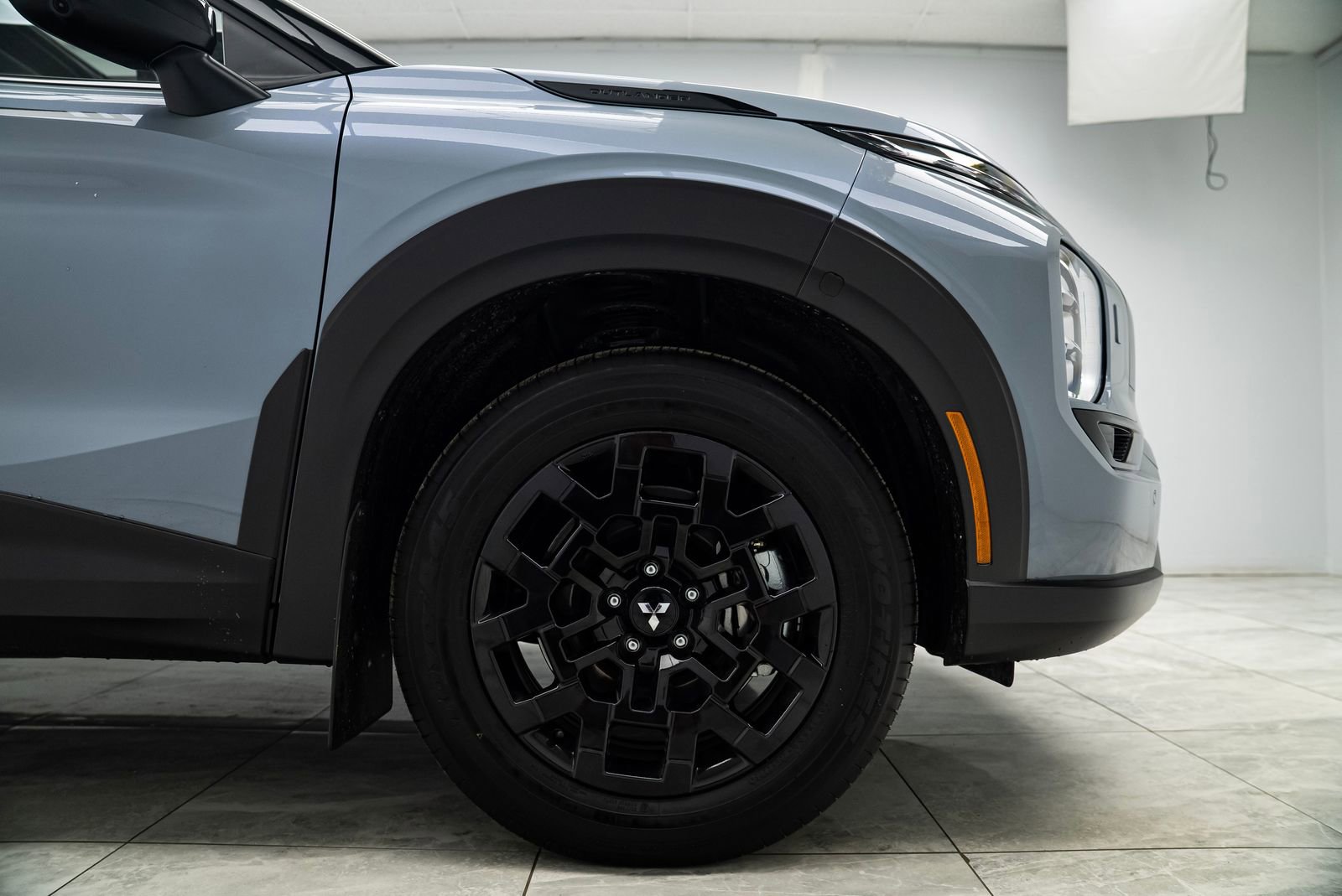 Used 2025 Mitsubishi Outlander Trail Edition image 18