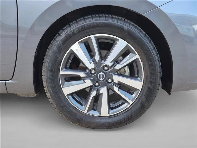 Used 2024 Nissan Versa SV FWD image 22