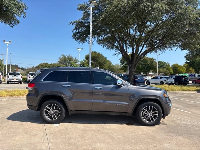 Used 2018 Jeep Grand Cherokee Limited RWD image 4