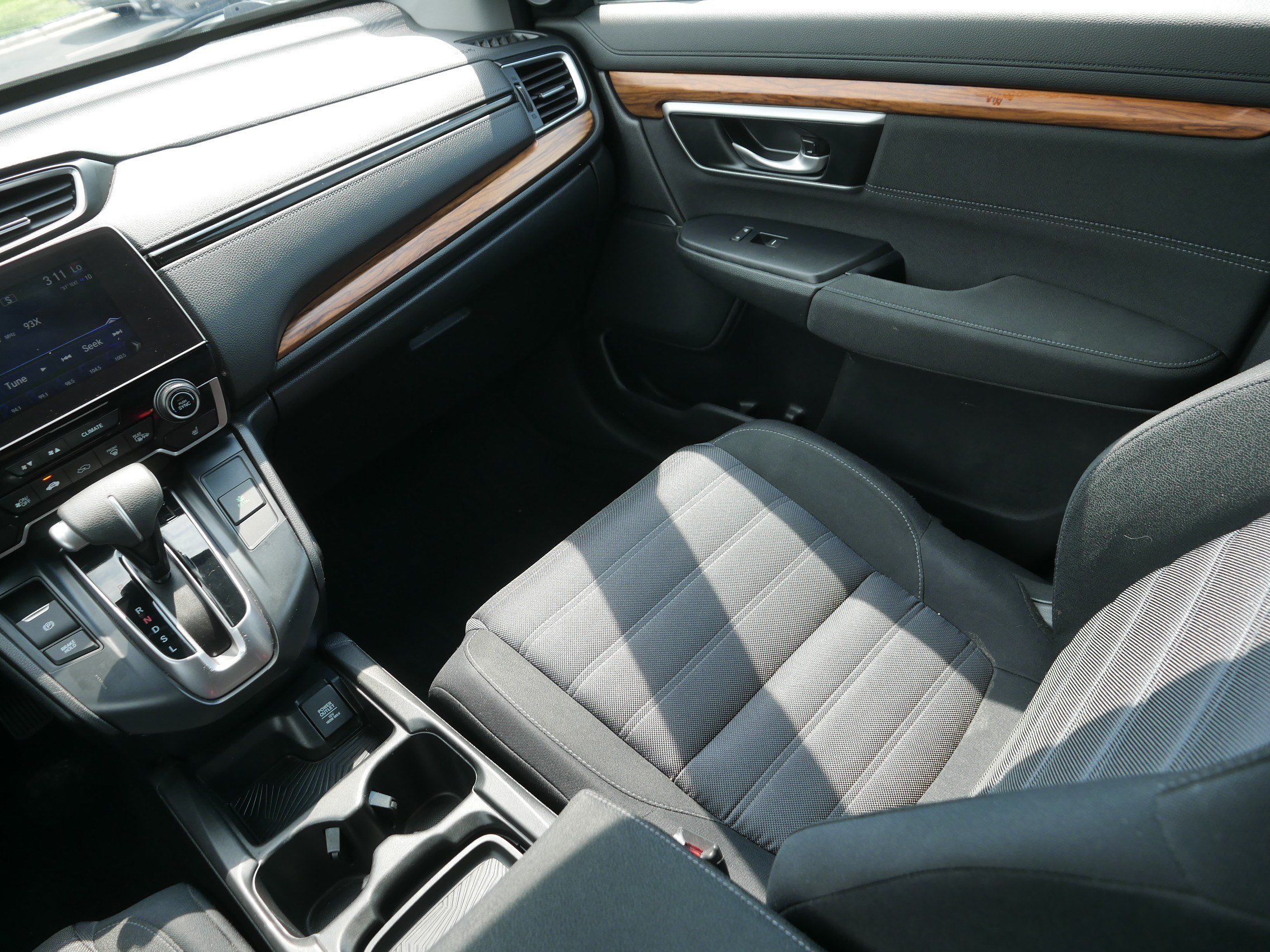Used 2019 Honda CR-V EX image 11