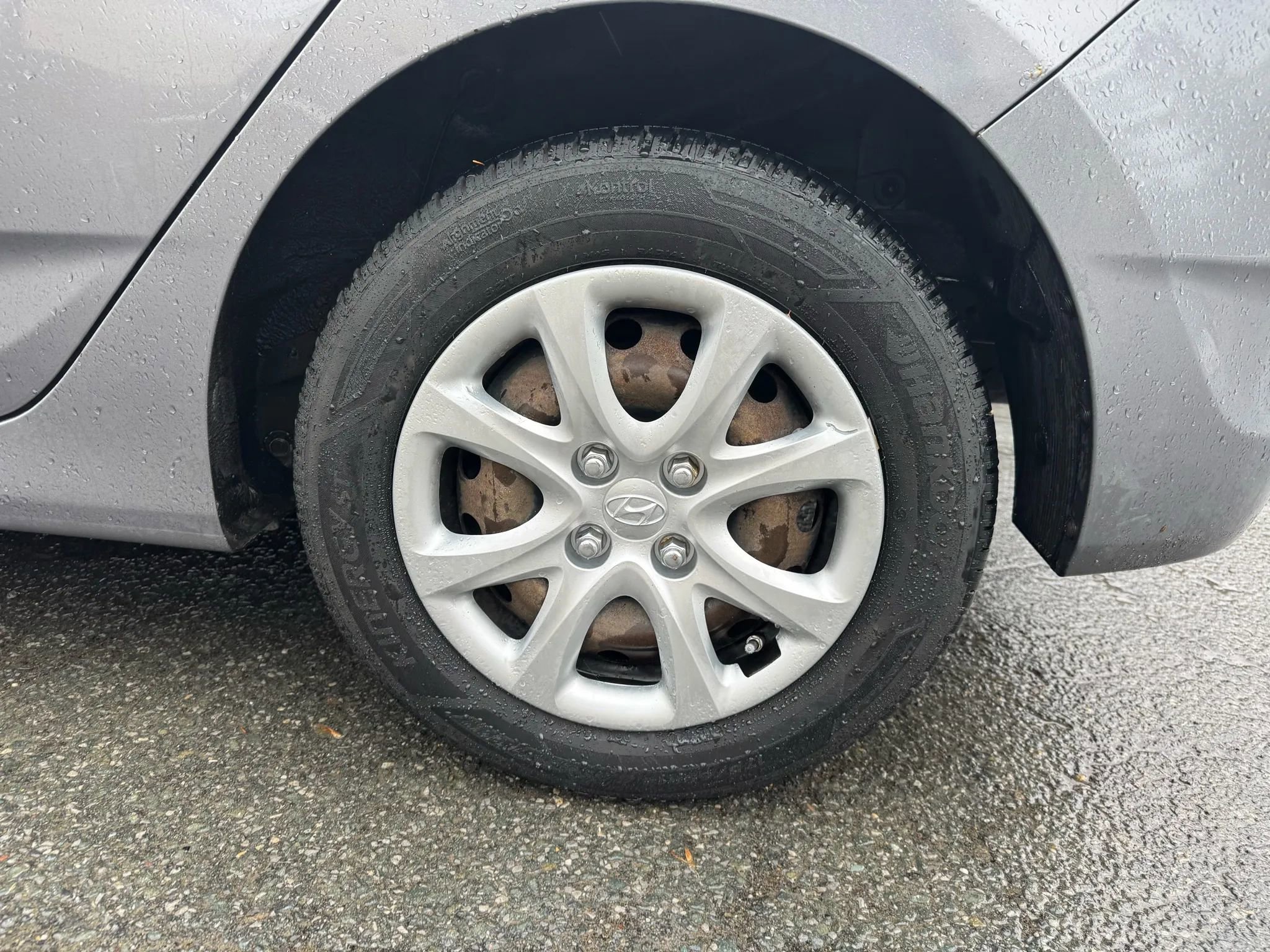 Used 2014 Hyundai Accent GS image 29