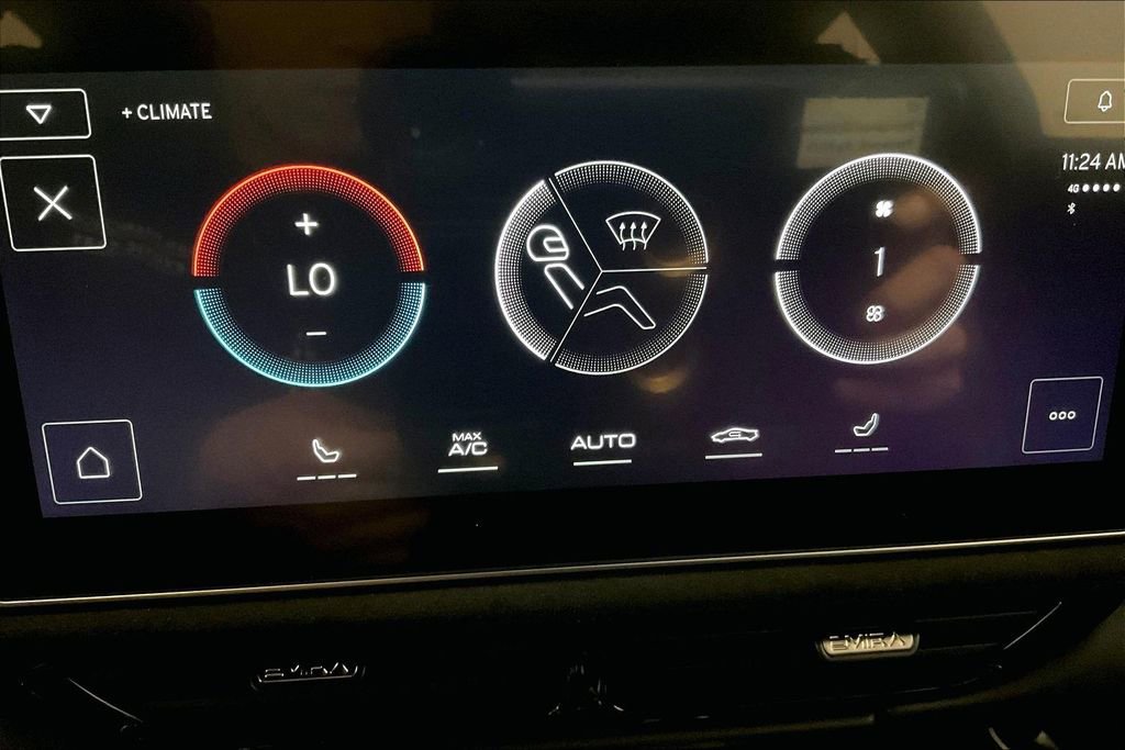 Used 2025 Lotus Emira RWD image 33