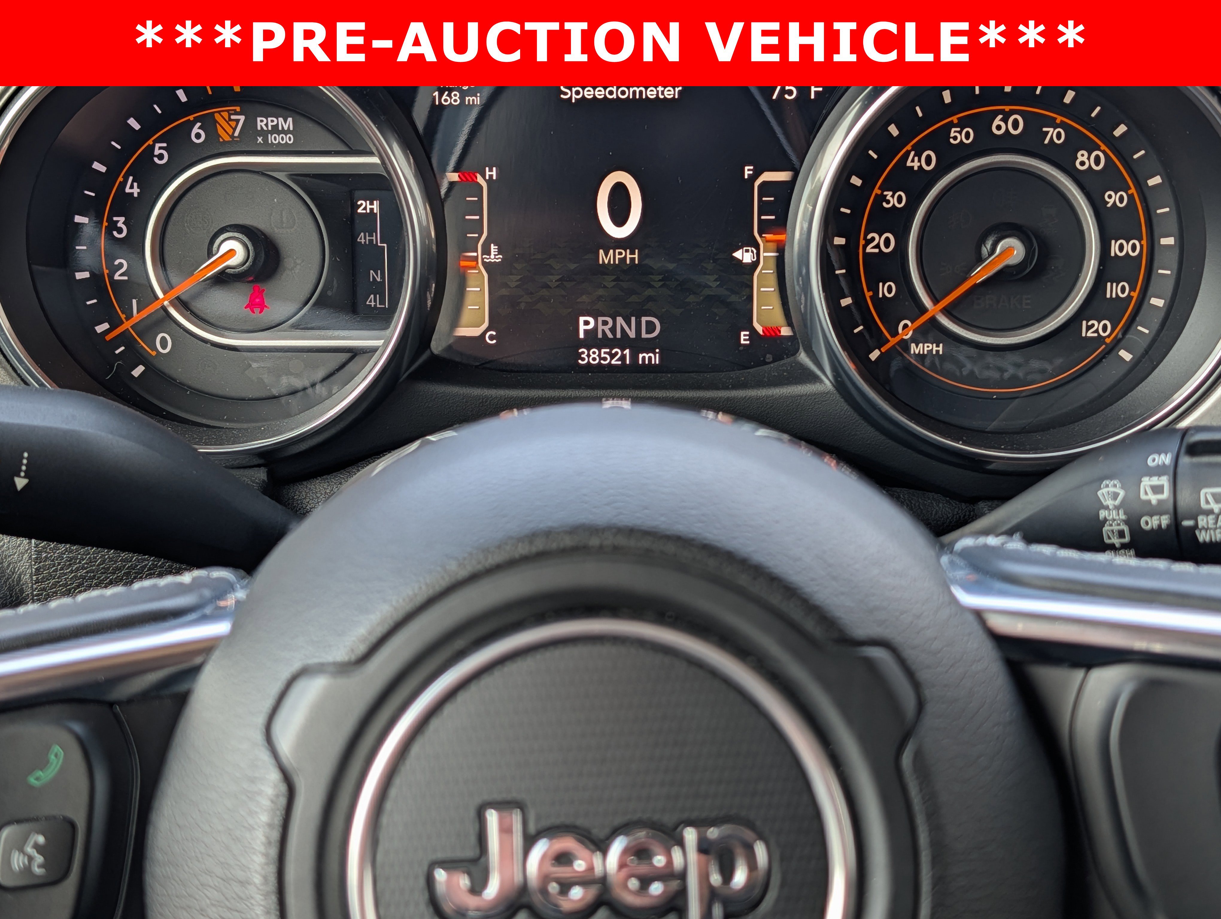 Used 2019 Jeep Wrangler Unlimited Sahara AWD/4WD image 27
