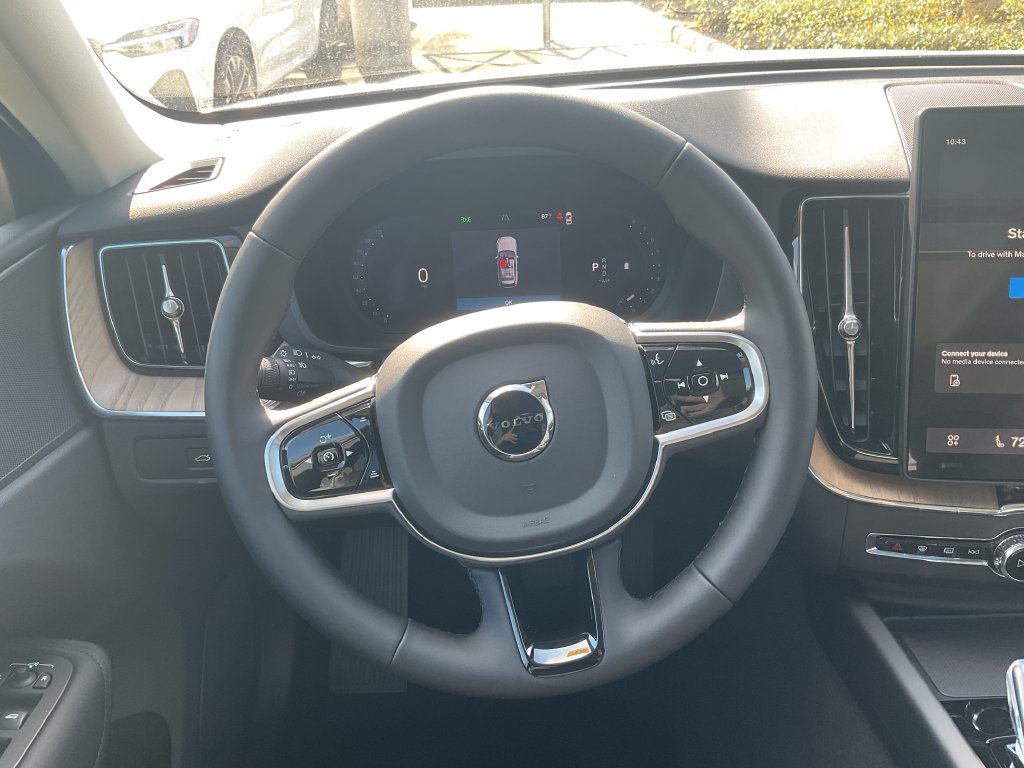 New 2027 Volvo XC60 B5 Core AWD/4WD image 21