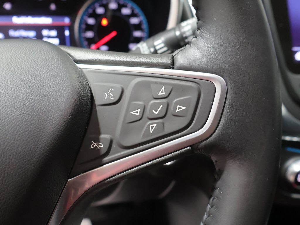 Used 2022 Chevrolet Equinox LT AWD/4WD image 39