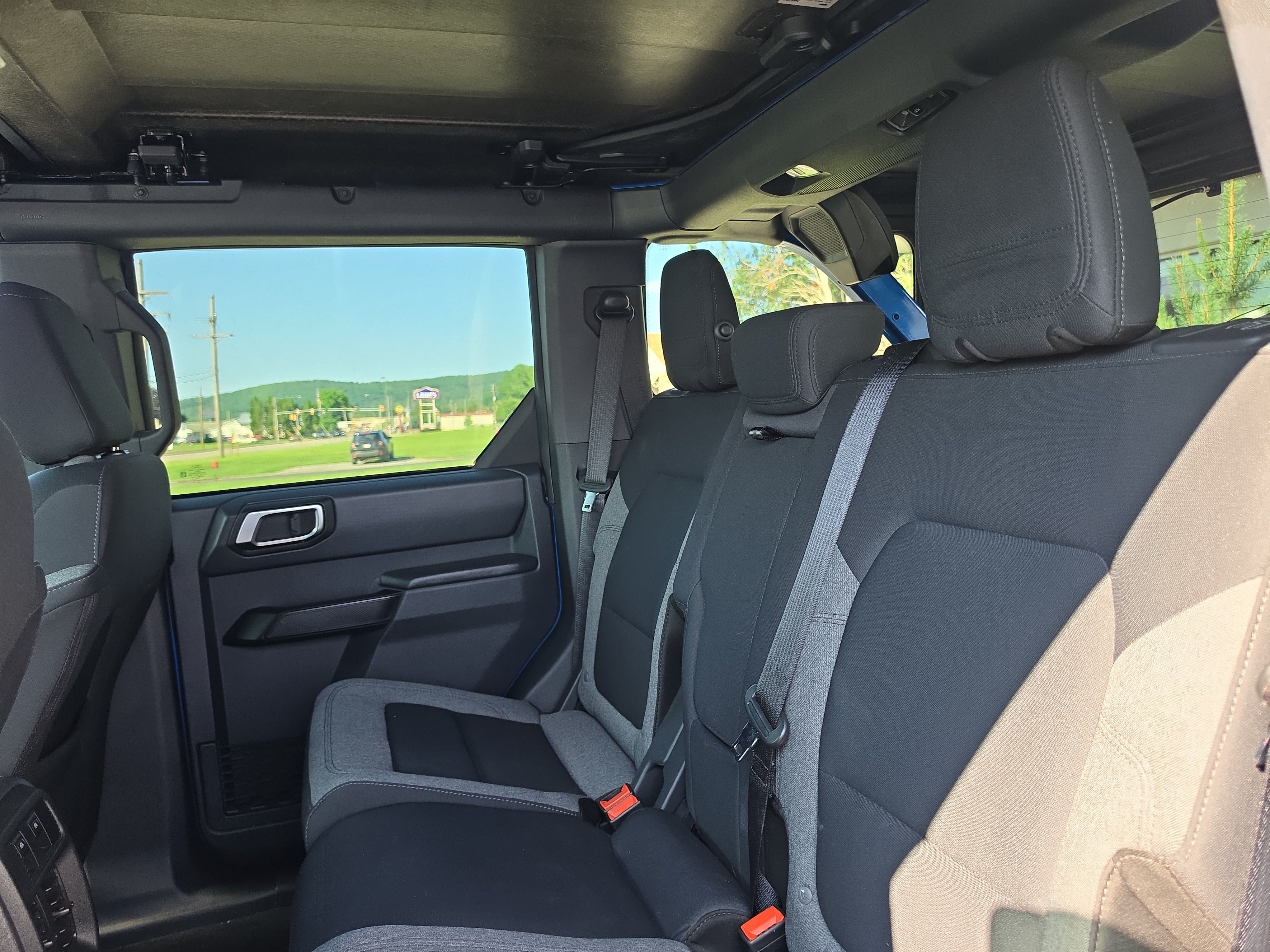 Used 2025 Ford Bronco Big Bend AWD/4WD image 14