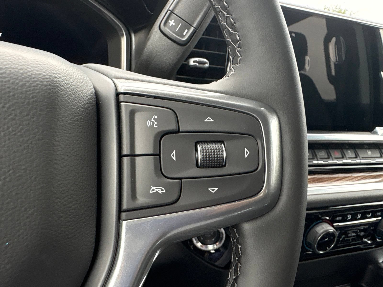 New 2026 Chevrolet Silverado 3500 LT w/ Texas Edition AWD/4WD image 25