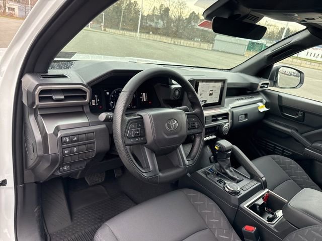 New 2026 Toyota Tacoma SR5 AWD/4WD image 12