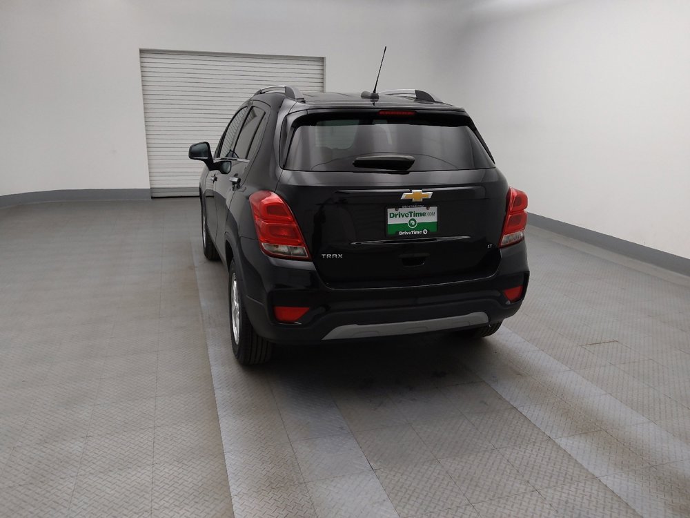 Used 2020 Chevrolet Trax LT w/ LT Convenience Package image 6