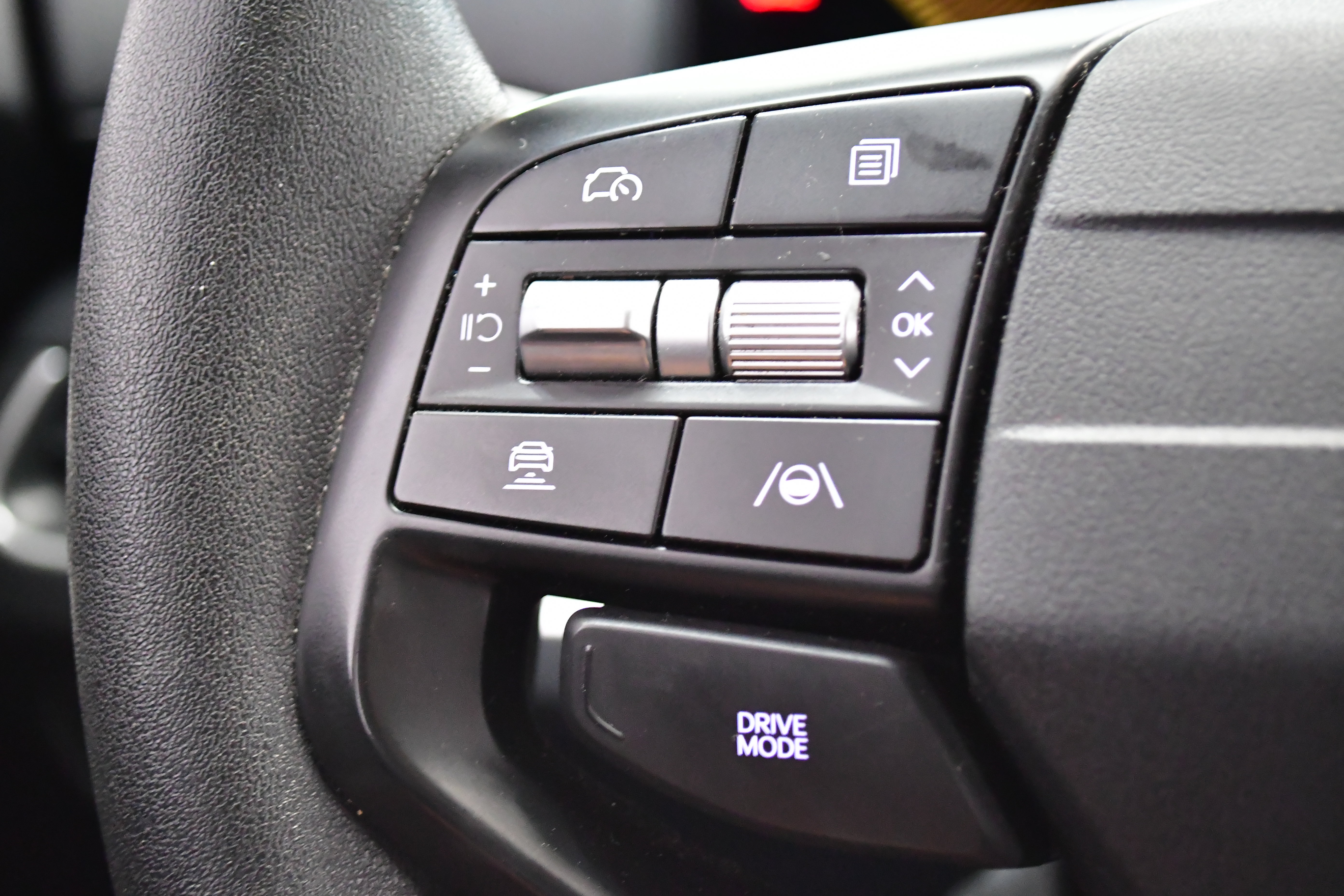 Used 2025 Kia K4 FWD image 21