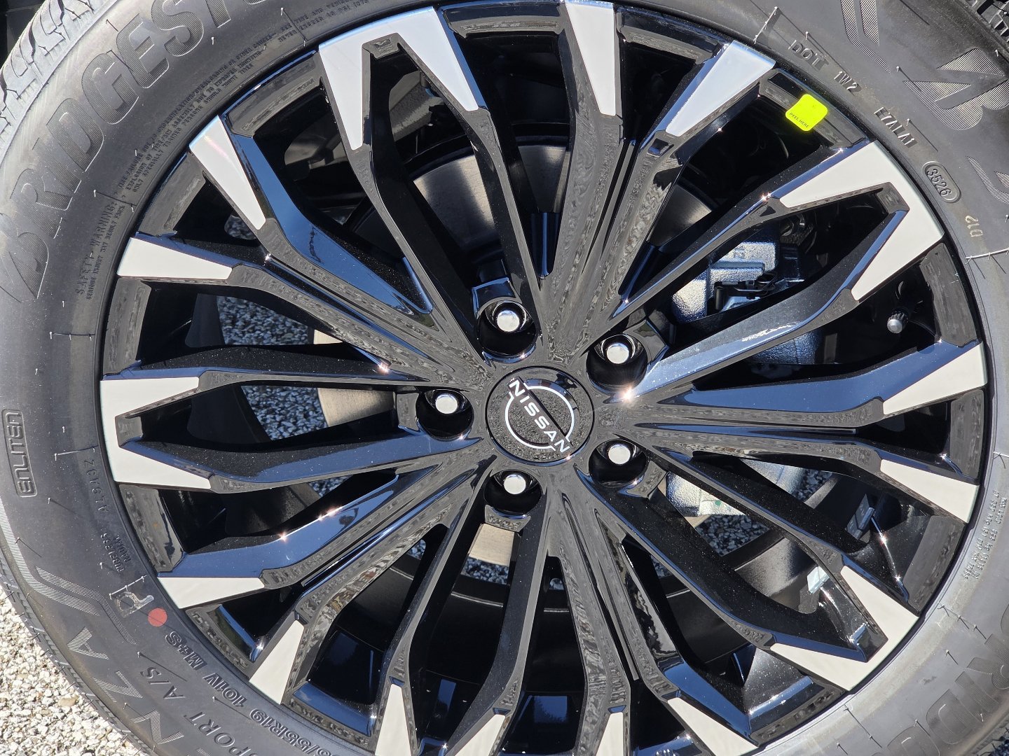 New 2027 Nissan Rogue Dark Armor AWD/4WD image 11