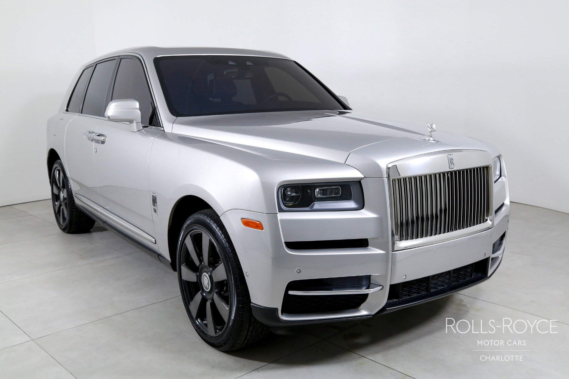 Used 2021 Rolls-Royce Cullinan image 6