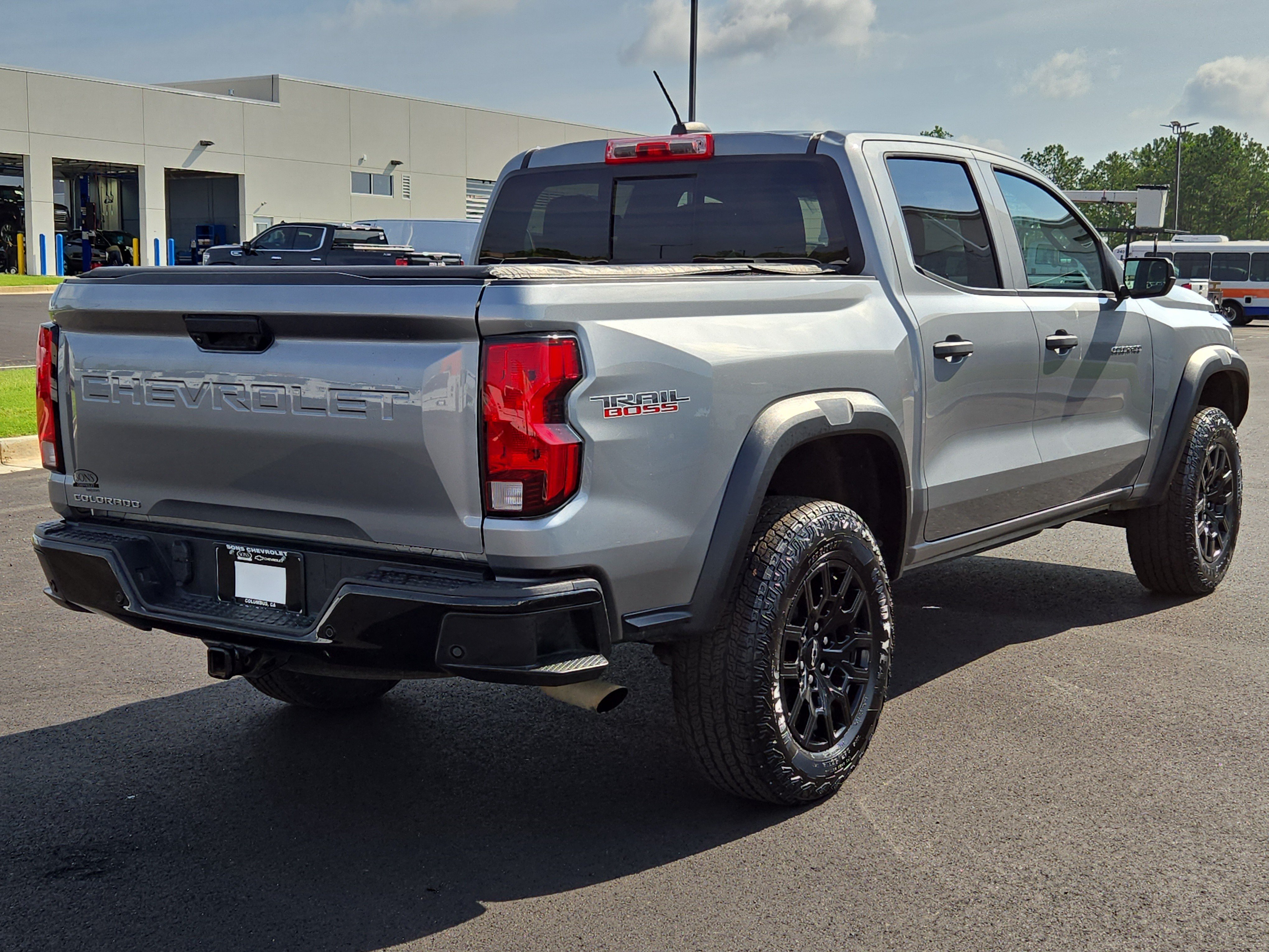 Used 2024 Chevrolet Colorado Trail Boss w/ Advanced Trailering Package AWD/4WD image 9