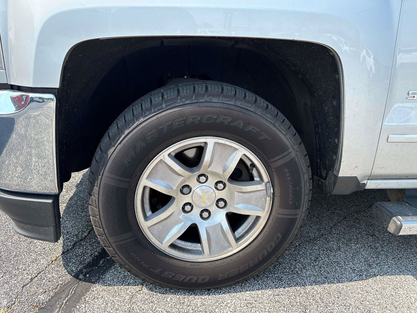 Used 2016 Chevrolet Silverado 1500 LT w/ All Star Edition AWD/4WD image 7