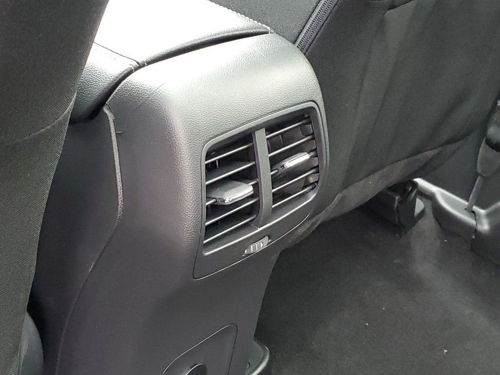 New 2025 Ford Escape Active w/ Active Premium Tech Pack image 30