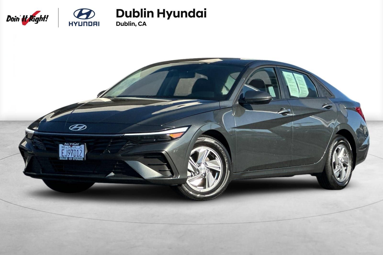 Certified 2026 Hyundai Elantra SE FWD image 1