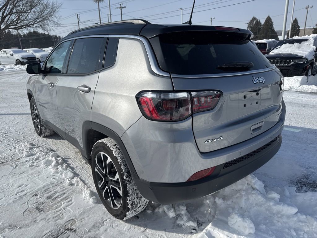 Used 2023 Jeep Compass Limited image 5