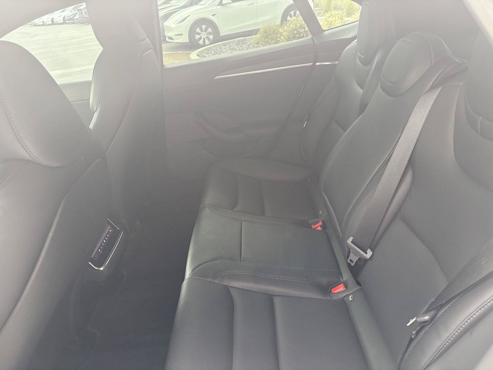 Used 2022 Tesla Model S AWD/4WD image 13