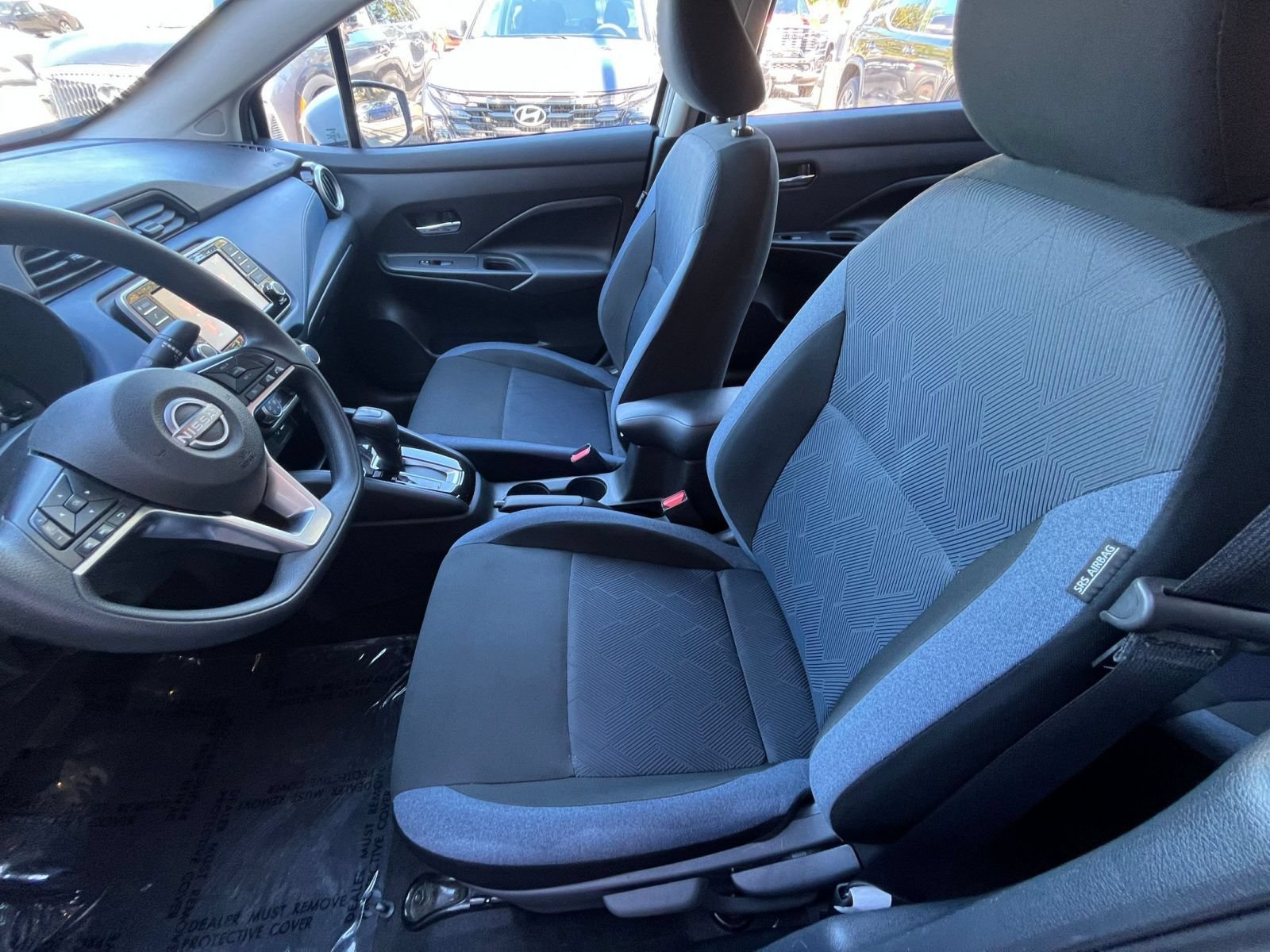 Used 2025 Nissan Versa SV FWD image 21