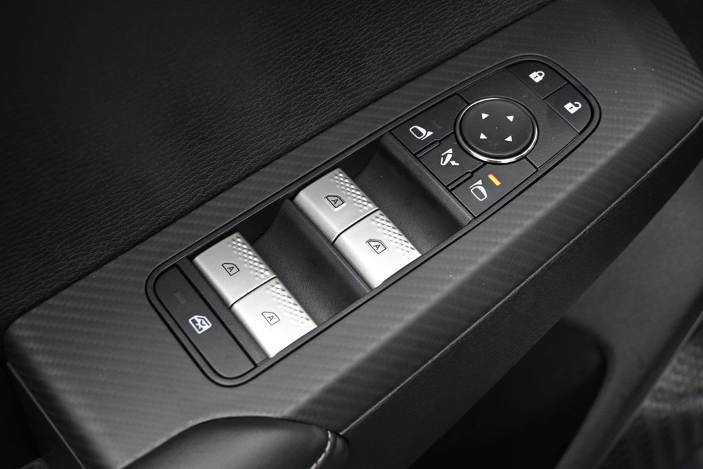 New 2026 Mitsubishi Outlander SE FWD image 14