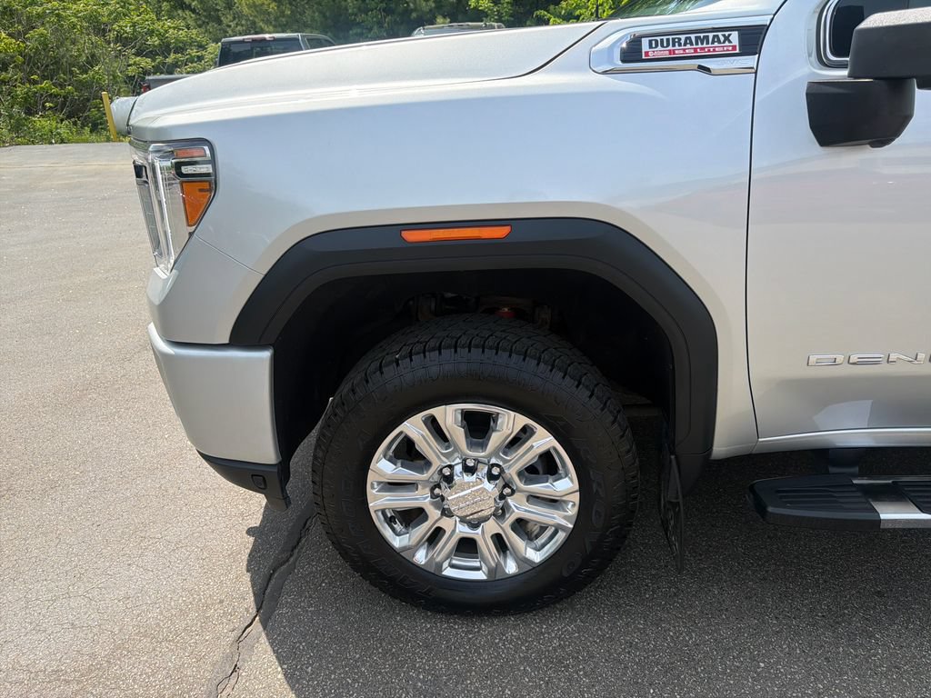 Certified 2022 GMC Sierra 3500 Denali w/ Denali Ultimate Package AWD/4WD image 24