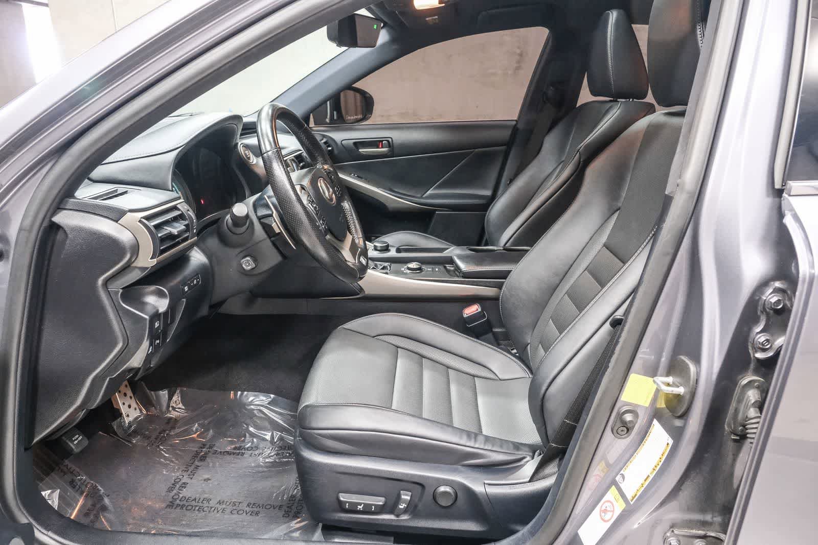 Used 2018 Lexus IS 300 F Sport AWD/4WD image 20