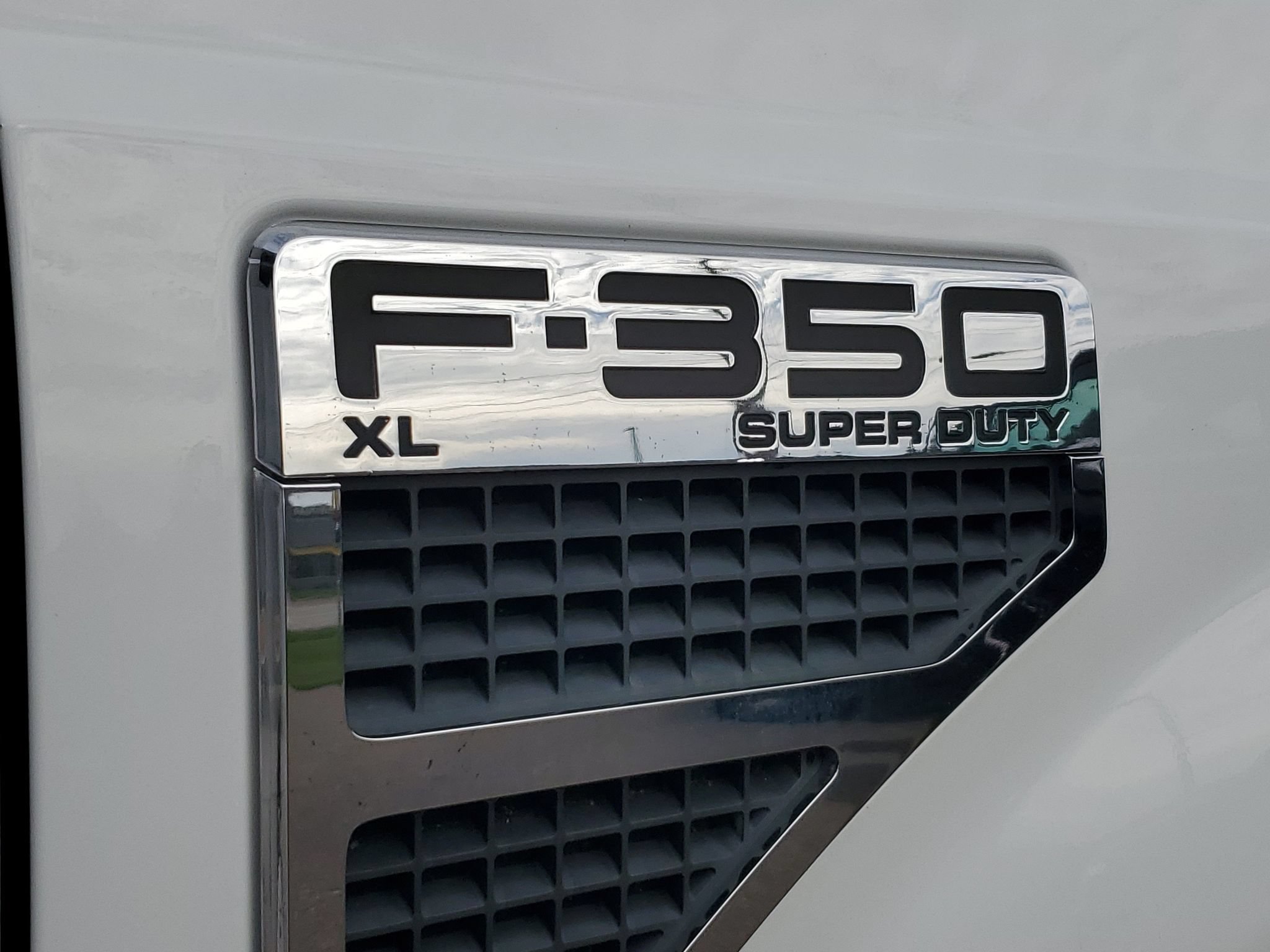 Used 2009 Ford F350 XL RWD image 7