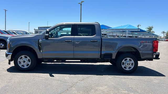 New 2026 Ford F250 XLT w/ FX4 Off-Road Package AWD/4WD image 6