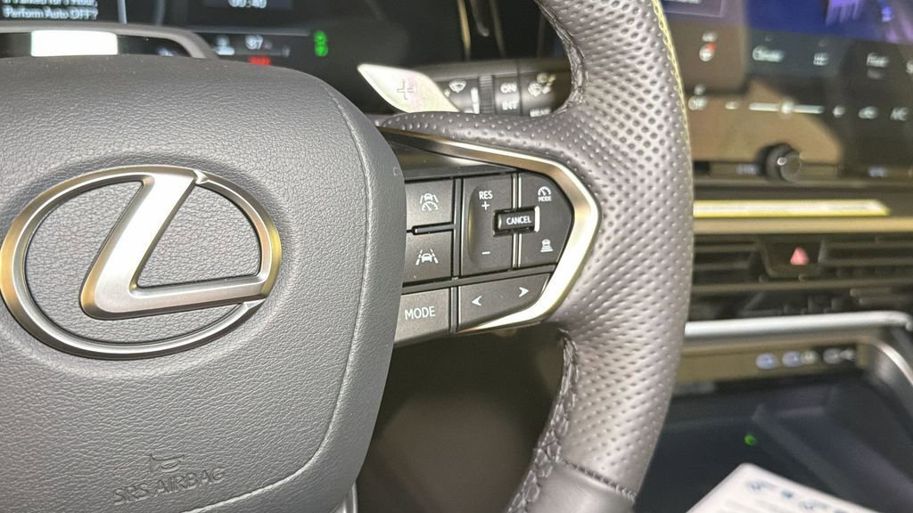New 2026 Lexus TX 500h AWD image 19