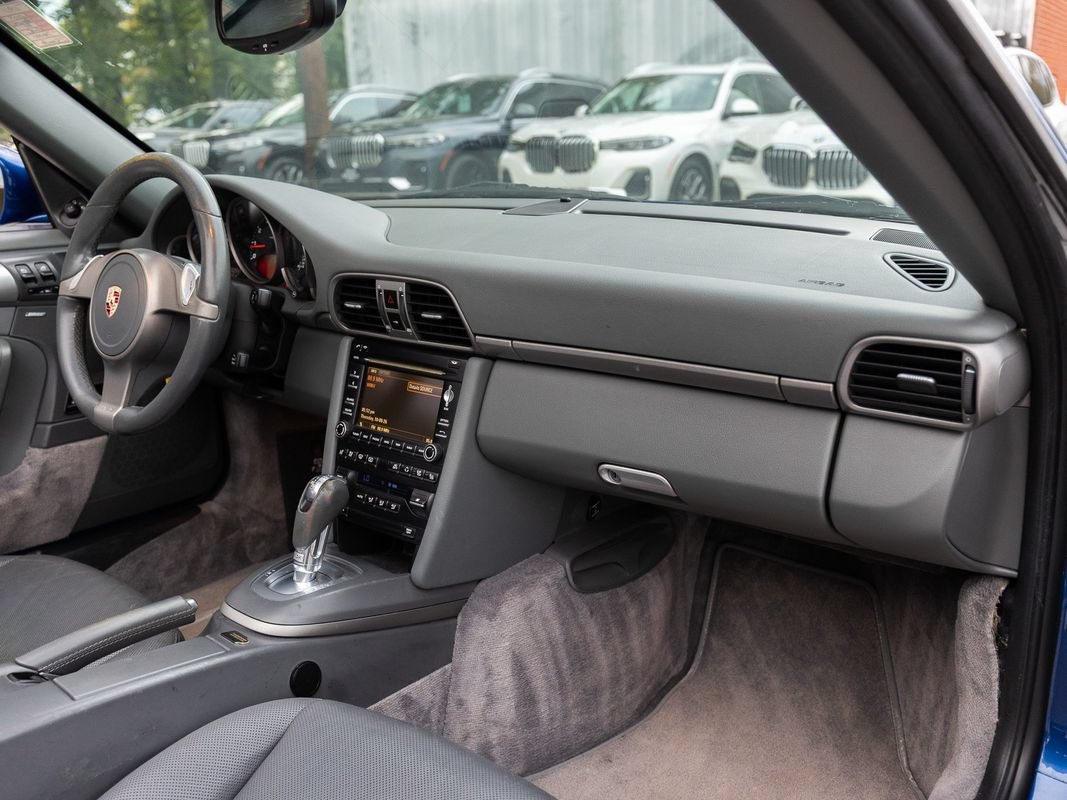 Used 2009 Porsche 911 Carrera RWD image 27