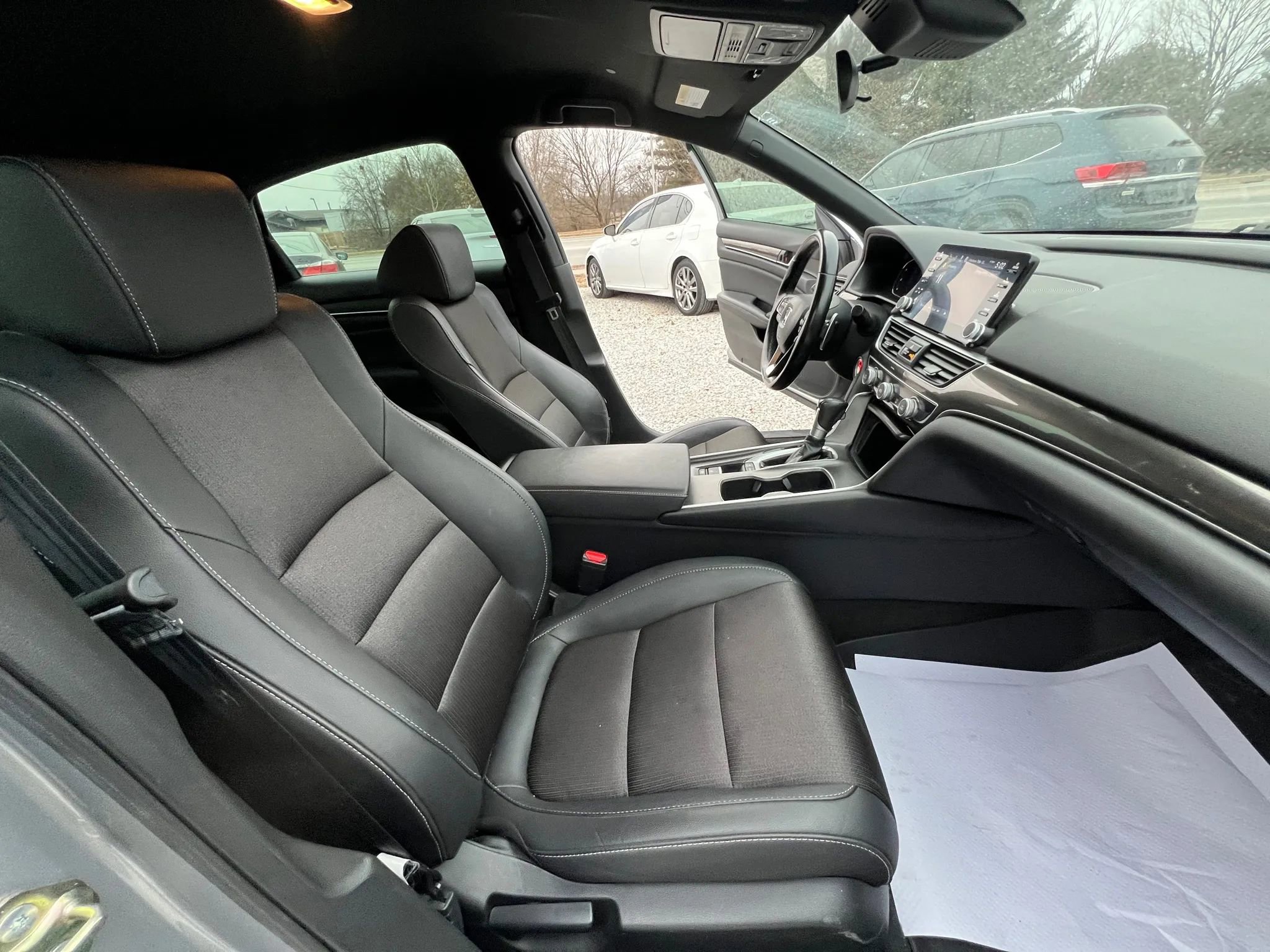 Used 2020 Honda Accord Sport image 11