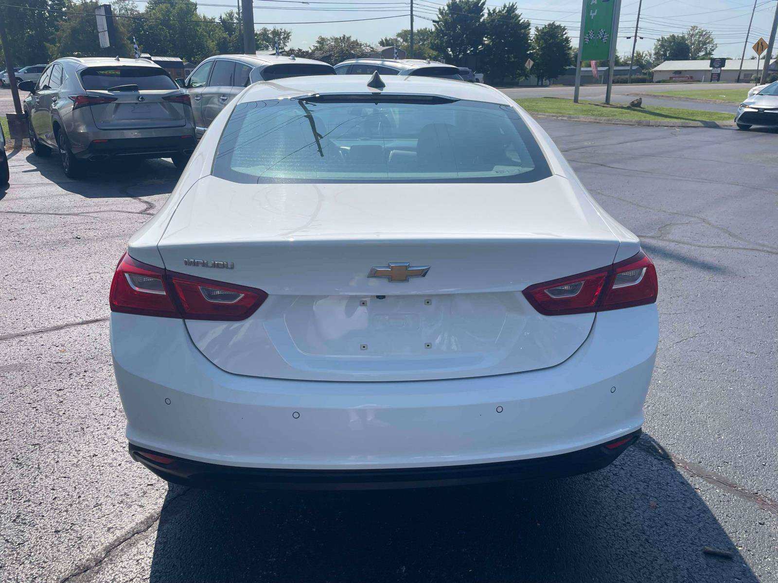 Used 2020 Chevrolet Malibu LS w/ Driver Confidence Package II FWD image 6