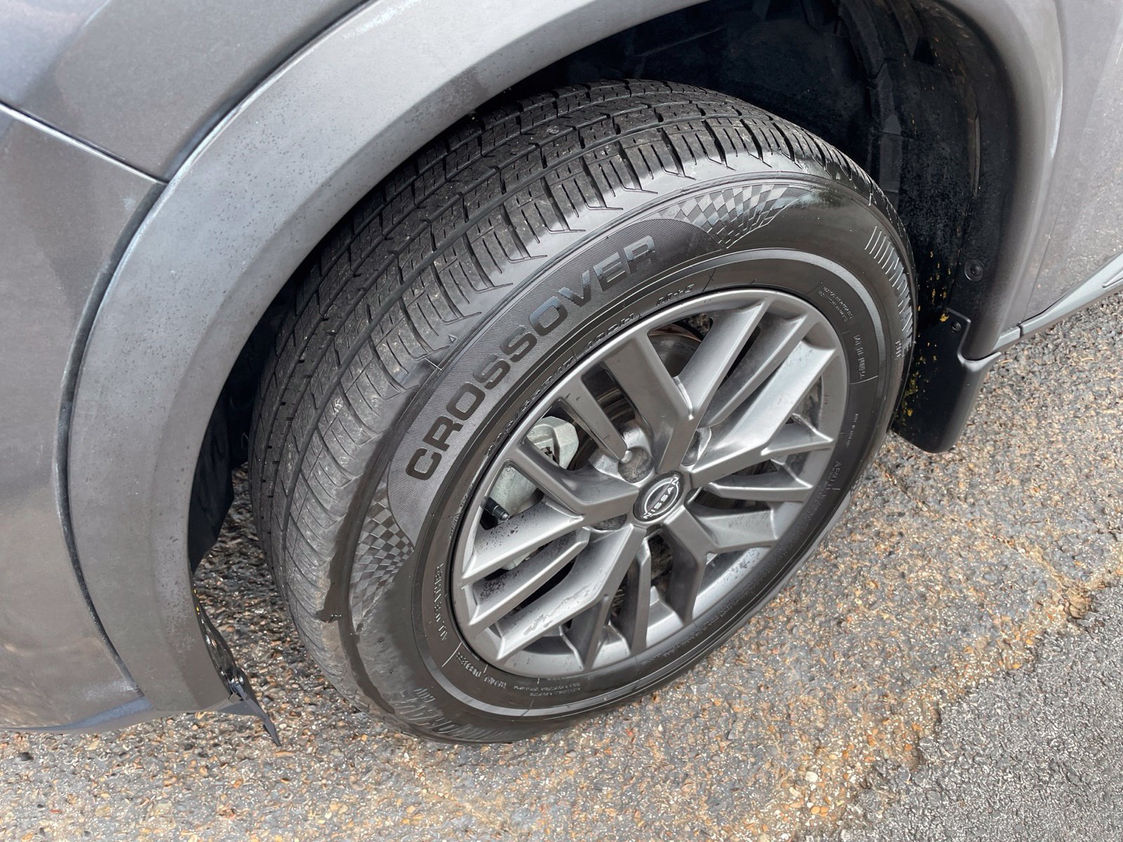 Used 2023 Nissan Rogue S FWD image 11