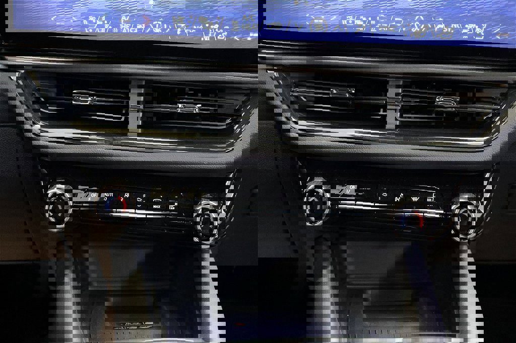 New 2025 Chevrolet Equinox EV RS w/ Convenience Package II image 12