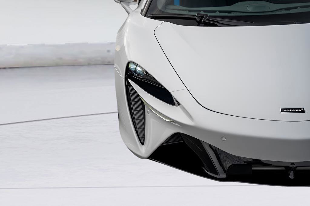 New 2026 McLaren Artura Spider image 26