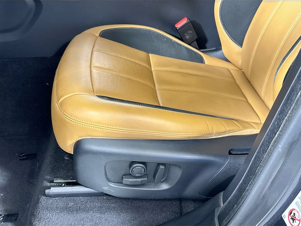 Used 2019 Land Rover Range Rover Sport SE AWD/4WD image 20