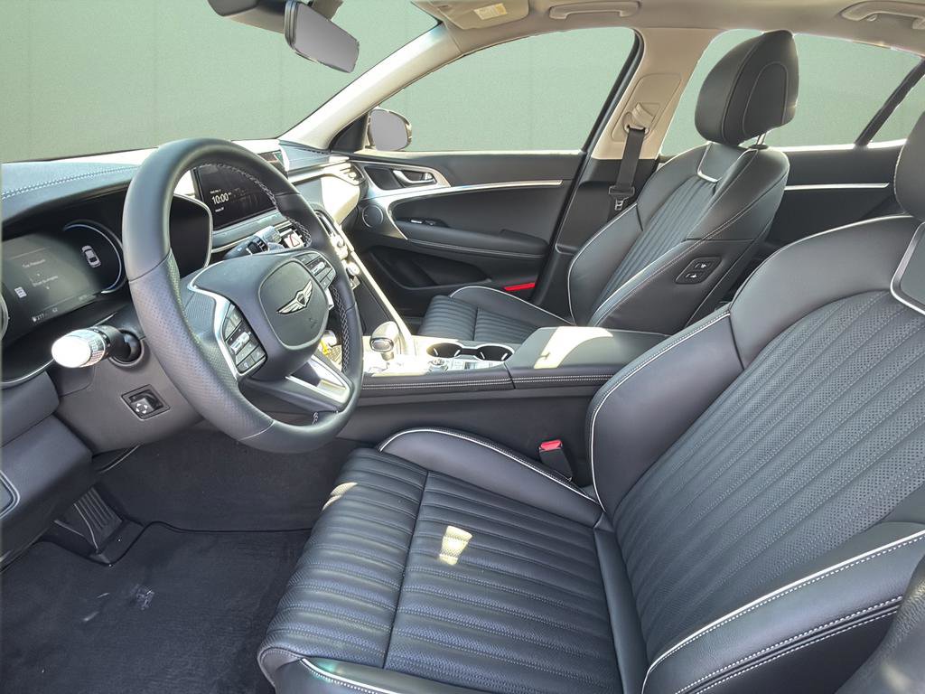 Used 2026 Genesis G70 2.5T Prestige image 19