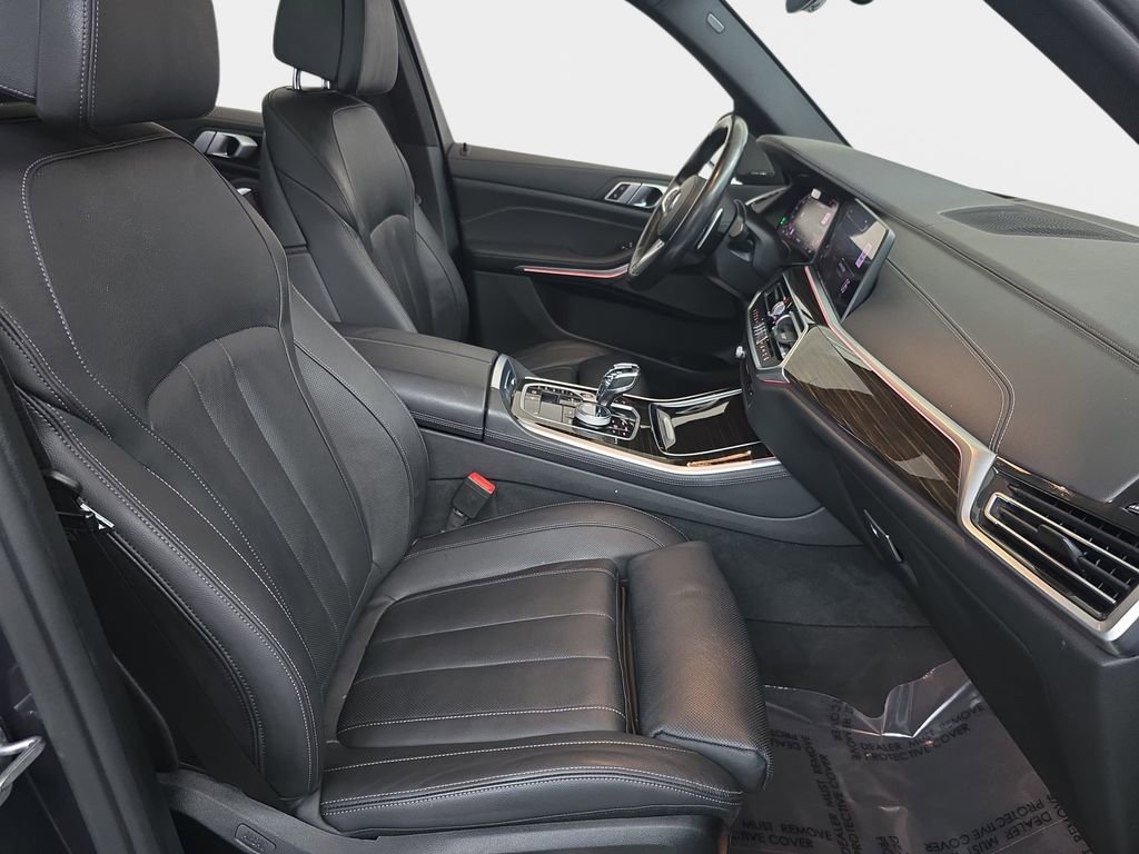 Used 2020 BMW X5 M50i AWD/4WD image 10