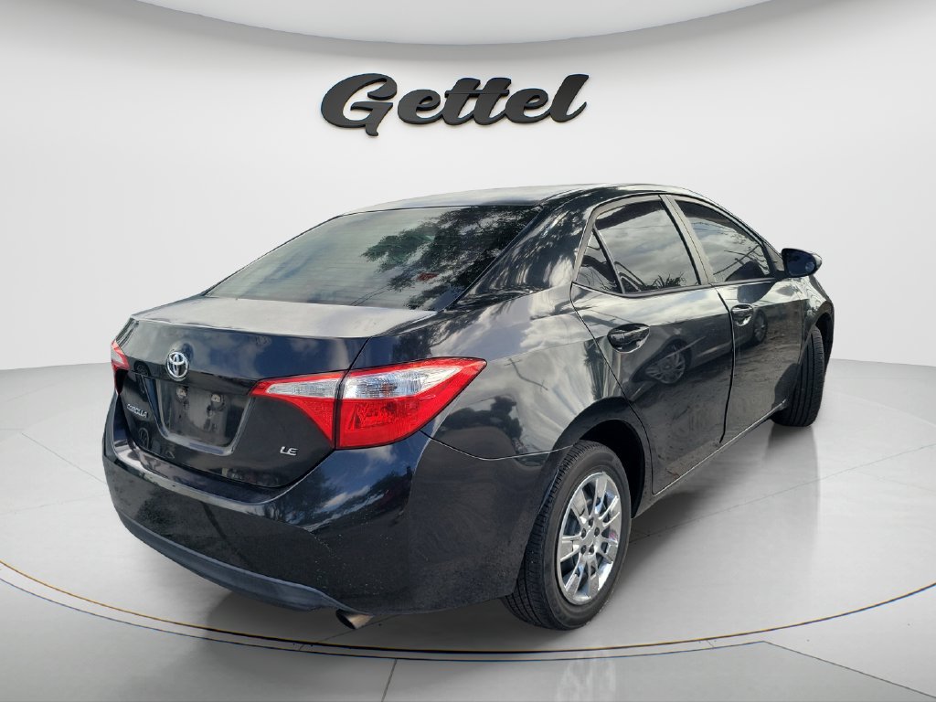 Used 2015 Toyota Corolla LE FWD image 4