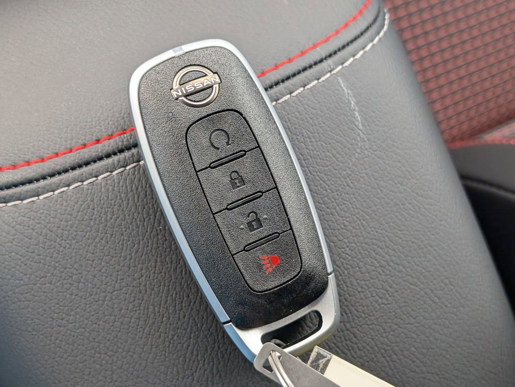 New 2026 Nissan Kicks SR image 30