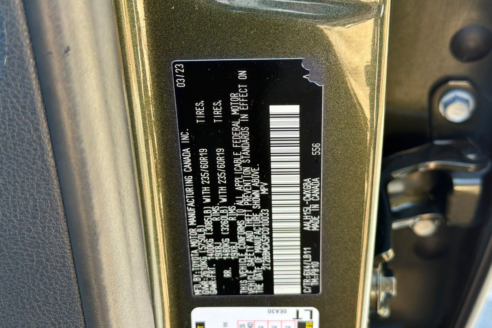 Used 2023 Lexus RX 350 w/ Cold Area Package AWD/4WD image 40